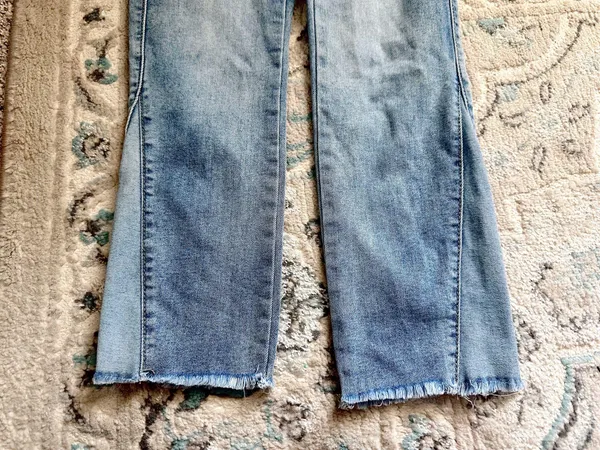 Jeans - Image 4