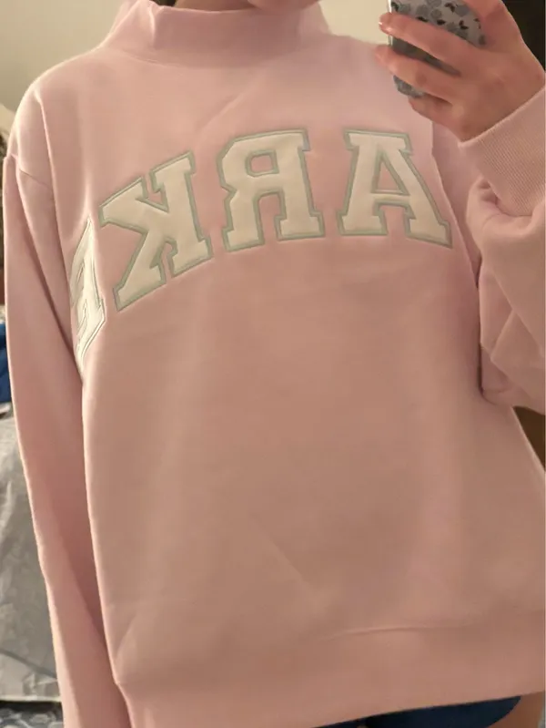 Parke Varsity Mockneck Nostalgia Pink and Blue embroidered! - Image 2