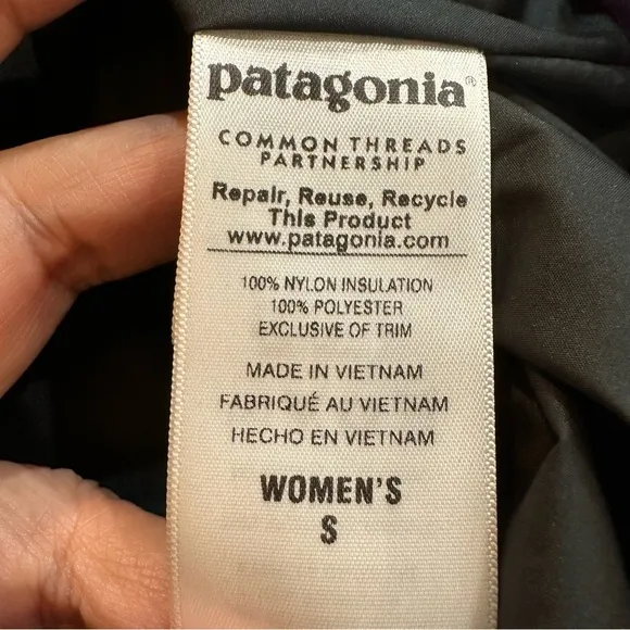 Patagonia Women's Quilted Lightweight Long Sleeve‎ Puffer Jacket Size Small - Image 9