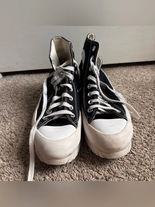 Converse Chuck Taylor Lugged 2.0 Platform High Top Sneakers Size 9 - Image 2