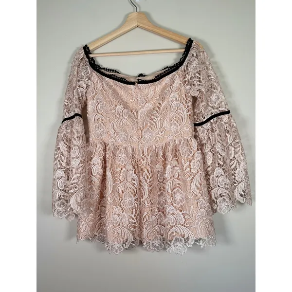 Boston Proper Pink Lace Off the Shoulder Bell Sleeve‎ Top Pom Pom Trim Size 10 - Image 4