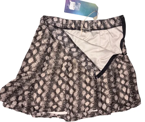 Show Me Your Mumu Mini Skirt - Image 4
