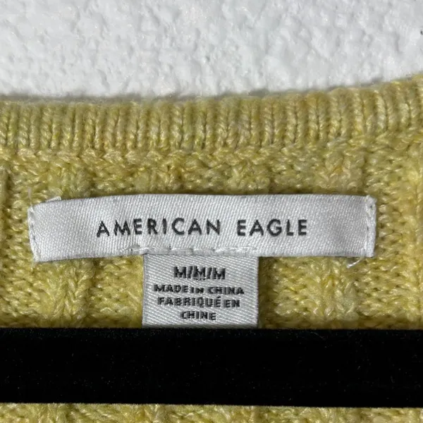 American Eagle Women's Size M Button-Front Cardigan Green-Yellow Cozy Cropped - Image 5