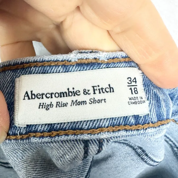 Abercrombie Fitch High Rise Mom Short Size 34 18 Cutoff Raw Frayed Hem - Image 3