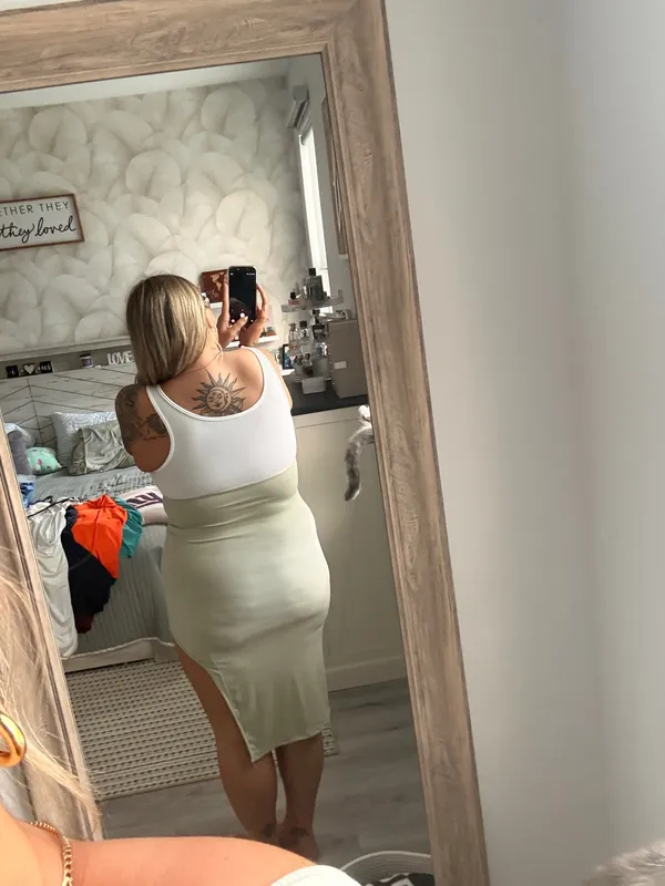 Dress Size L - Image 2