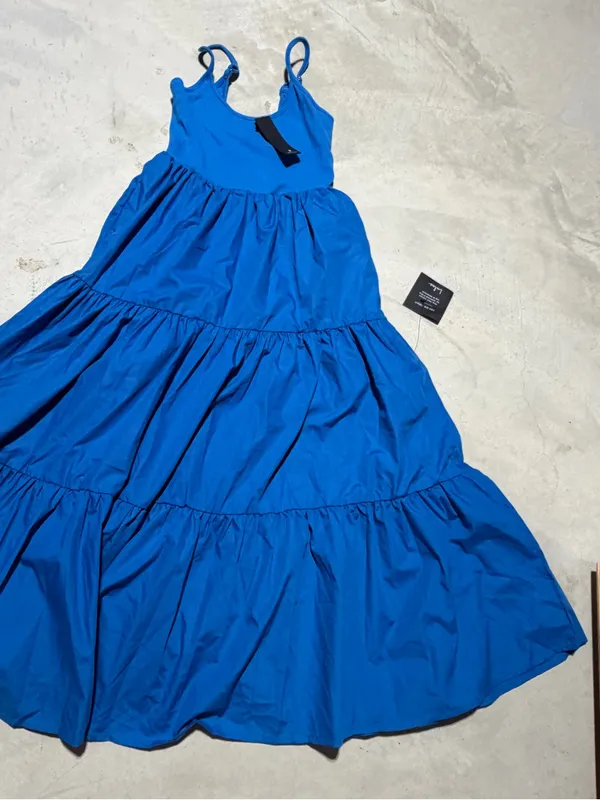 Lulus loveable cutie Blue sleeveless Tiered Midi Dress small NWT - Image 4