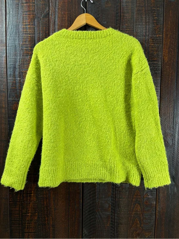 Line and Dot Green Thick Winter Sweater SMALL - Image 3