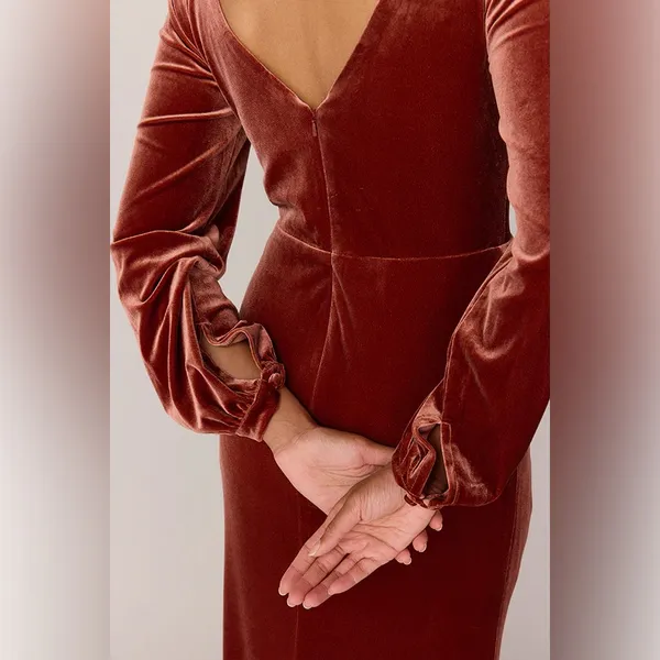 REVELRY Vera Velvet Dress in Emerald Green Size 4 | Evening | Bridesmaid Dress - Image 4