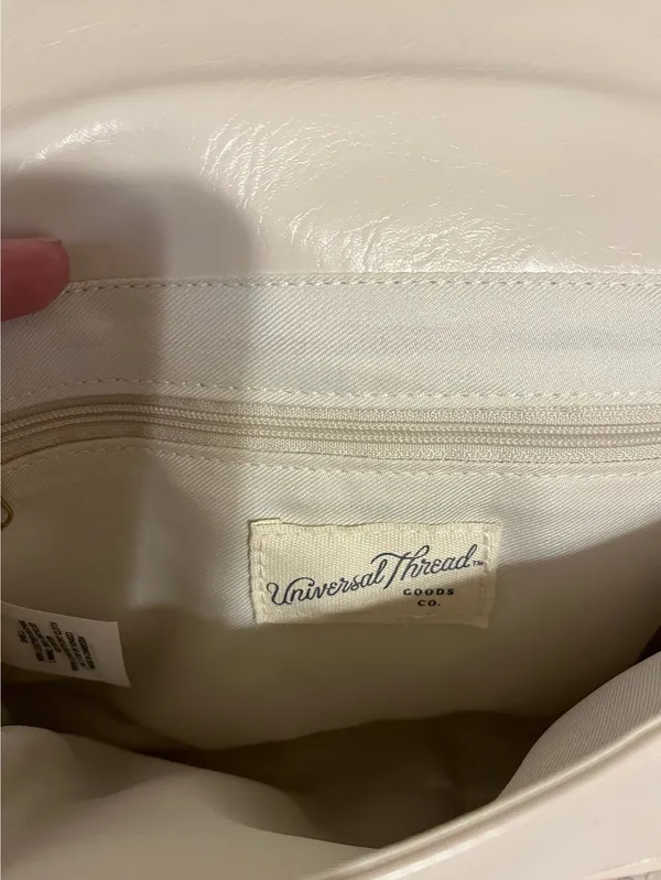Target Crossbody - Image 2