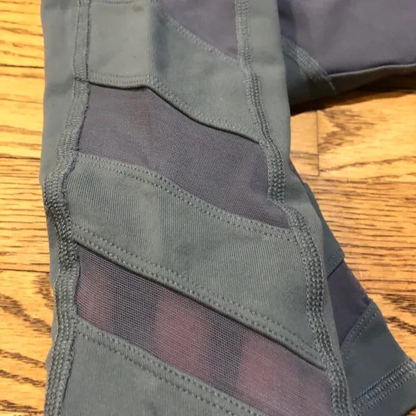 Alo Leggings Side Mesh Panels Blue Grey - Image 6