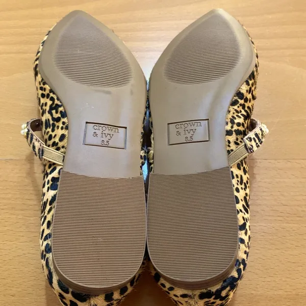 Crown & Ivy Pearl Strap Ballerina Flats - Cheetah size 8.5 - Image 7