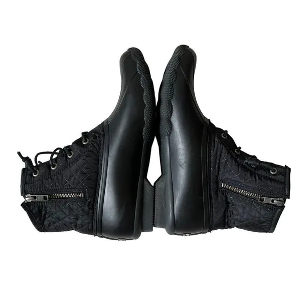 Sperry | Saltwater Nylon Quilted Duck Boots - Image 11
