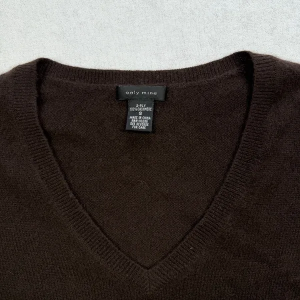 Only Mine 100% Cashmere Sweater Women’s Small Brown 2-Ply V-Neck Pullover - Image 3