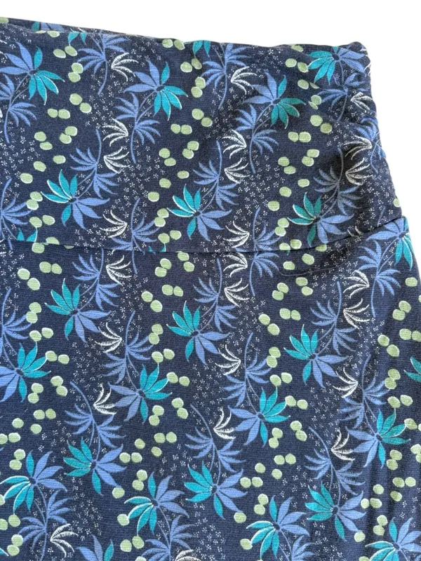 EUC Toad&Co Chaka Ruffle Skirt Navy Palm Size Medium - Image 2