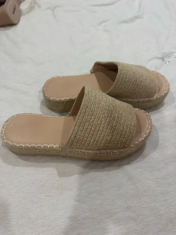 Platform Sandals Tan Size 9 - Image 2