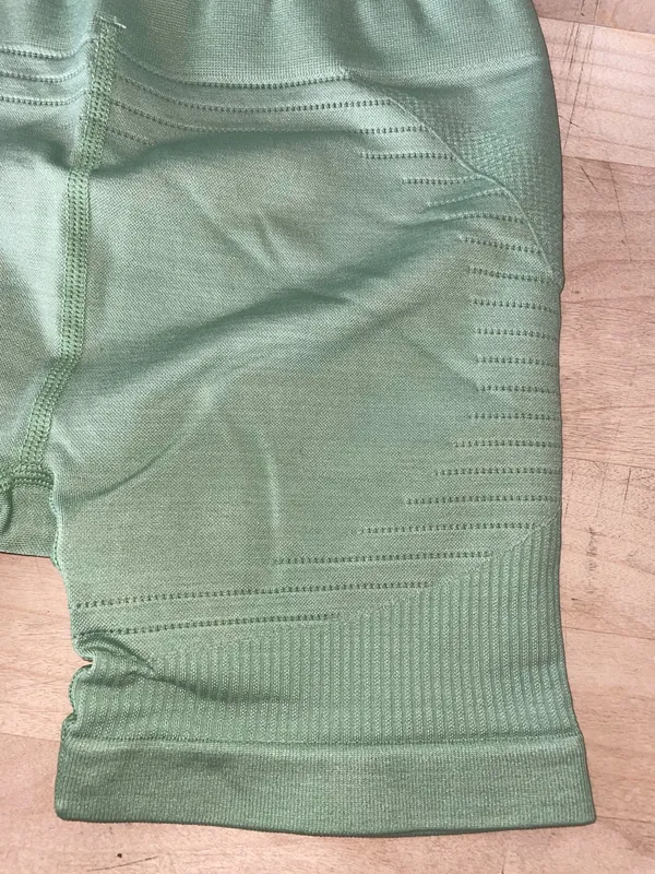 Alphalete Biker Seamless Shorts 3.5” - Image 3