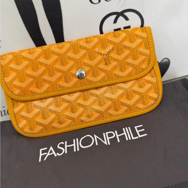 SOLD LOCALLY 🙌✨Goyard Orange/yellow Goyardine pouch Patterned Wallet - Image 5