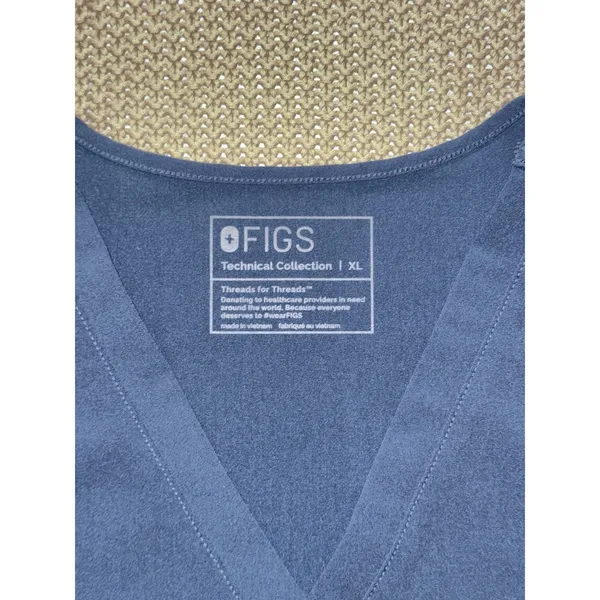 FIGS Women's Technical Collection Scrub Top Teal Short Sleeve Button Up Sz XL‎ - Image 4