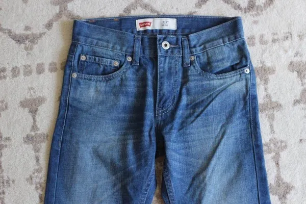 Levi's NWOT Women’s 511 Jeans - Image 2