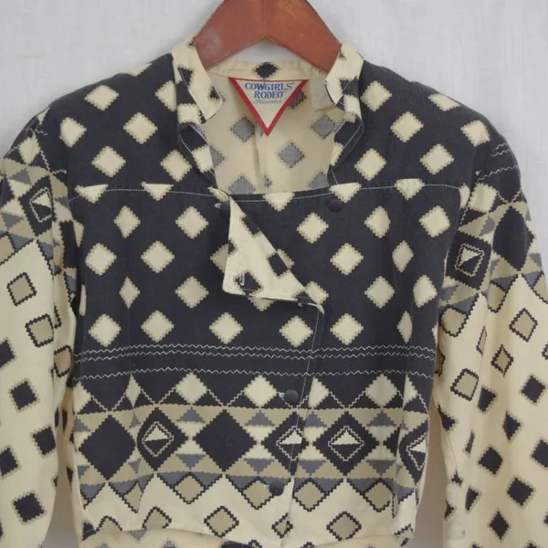 Cowgirls' Rodeo Association Vintage Cropped Western Top Small - Image 3