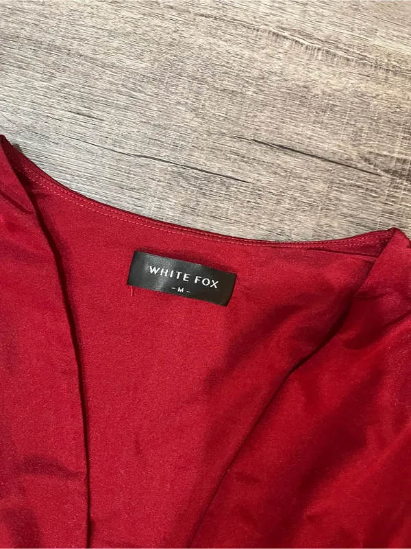 WHITE FOX BOUTIQUE Guest Of Honour Mini Ruched Dress in Red - Image 7