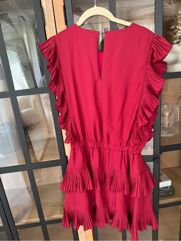 Shop The Mint TCEC Crimson ruffle tiered mini dress maroon a&m alabama pleated short sleeve - Image 2