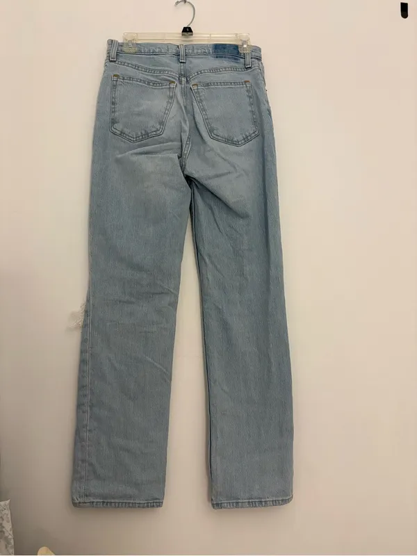 Abercrombie & Fitch Light Wash 90s Straight Ultra High Rise Jeans Size 26 - Image 2
