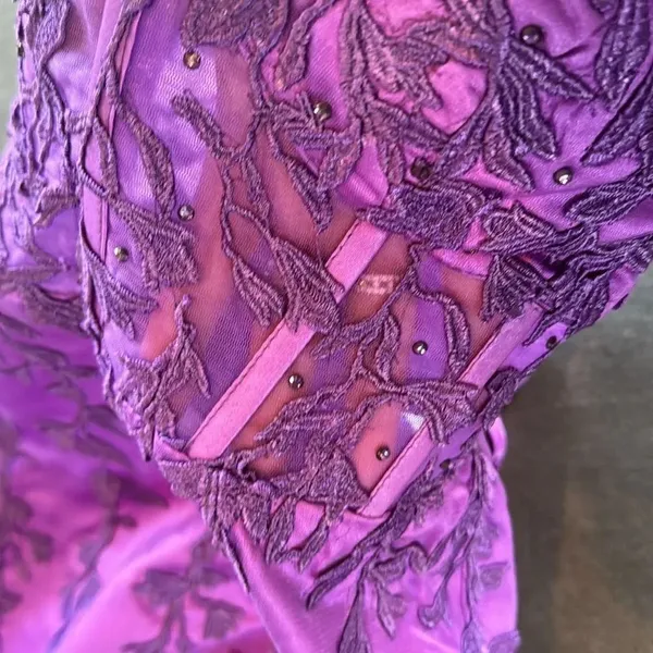Women’s Purple Short Party Dress Beading Sheer Bodice Corset Back Ties Size 4 - Image 12