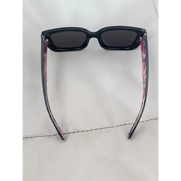 Panama Jack x Foster Grant Black Polarized Cat Eye Sunglasses - Image 3