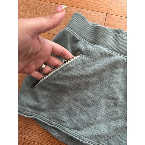 Aerie Women Sage Green French Terry Dolphin Shorts Zipper Pockets‎ Medium beach - Image 2