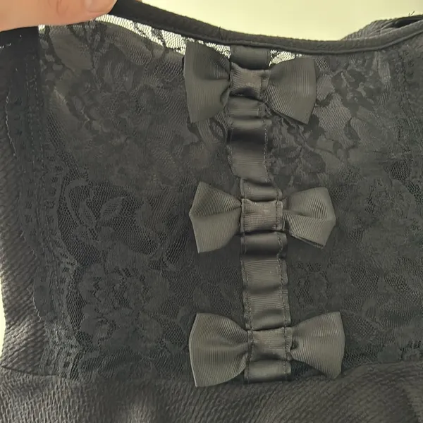 Black floral lace & bow sweetheart padded off shoulder baby doll ruffle top - Image 3
