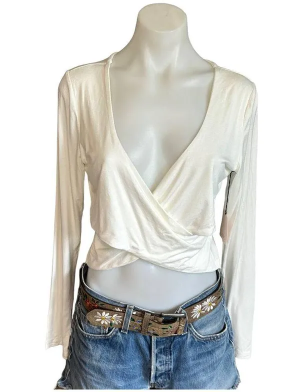 Superdown White Wrap Crop Top XL Cotton Long Sleeve Plunging Matilda Revolve NEW - Image 4