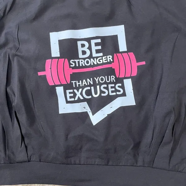 "Be Stronger Than Your Excuses" Graphic Crop Top Cotton L - Image 2