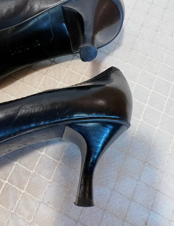 Enzo Angiolini Black Leather Kitten Heel Pumps with Bow - Image 7