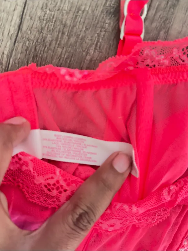 Victoria's Secret Garter Belt Small Pink W/ Bling & Lace - Image 9
