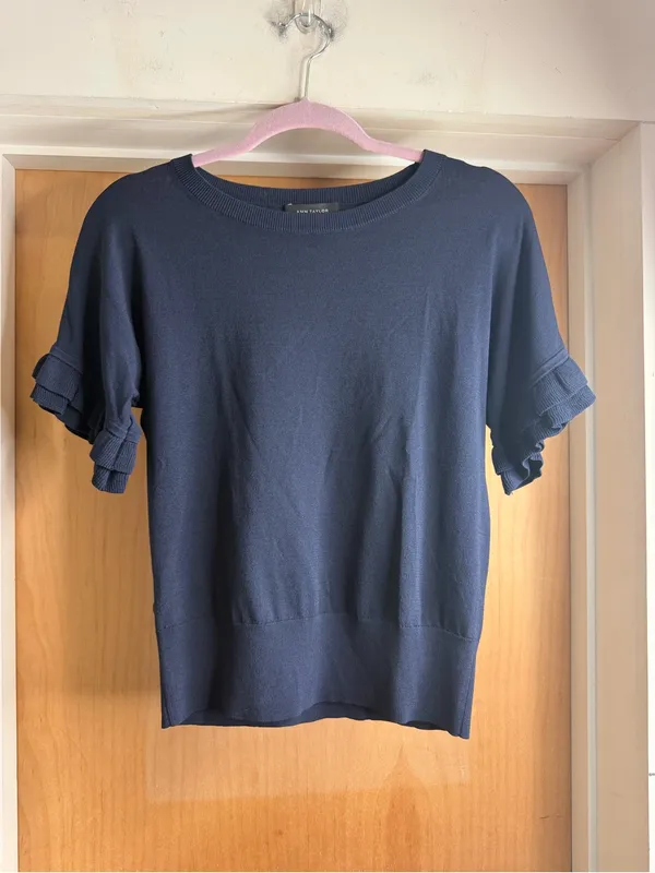 Ann Taylor Navy Ruffle Sleeve Knit Top Women’s Size: Small - Image 2
