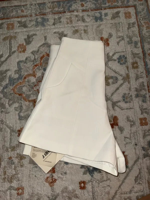 White A-Line Seam-Detail Tailored Shorts - Image 6