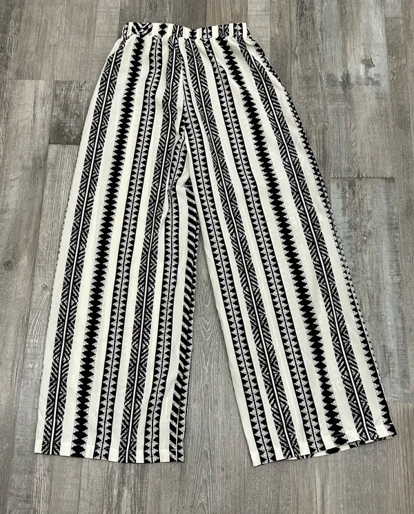 Shein Patterned Wide Leg Pants - Image 4
