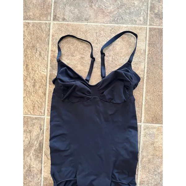 Skims Seamless Sculpt Brief Bodysuit Onyx Size 3XL - Image 3