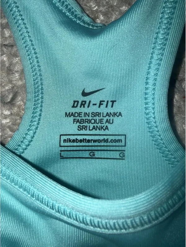 Nike sports bra in size L - Image 2