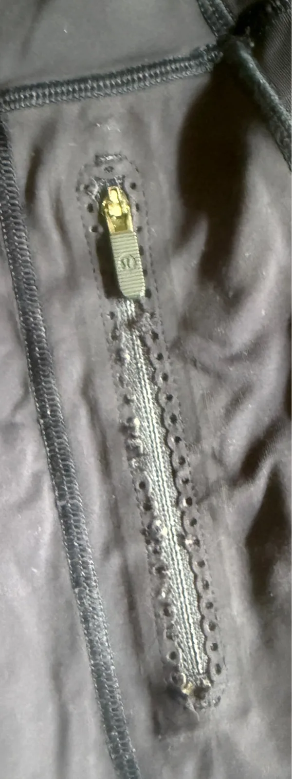 Navy Lululemon Leggings - Image 5