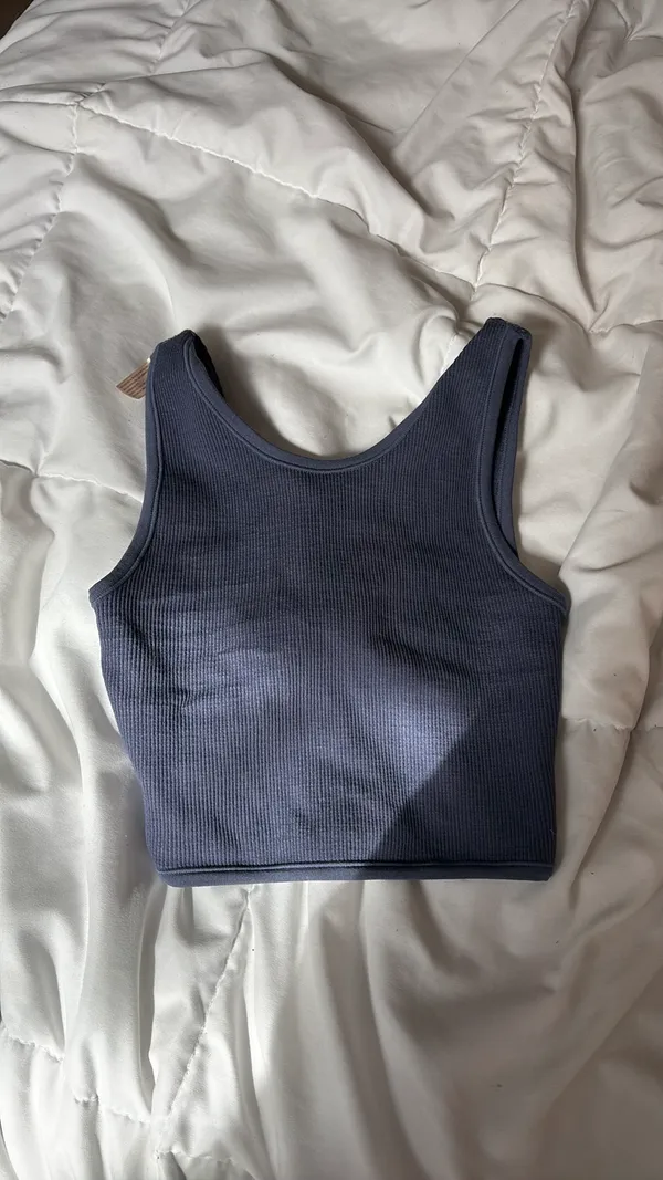 Cute tank top - Image 2