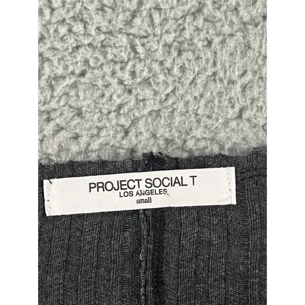 Project Social T Shirt Women Small Deep V Neck‎ Basic Capsule Lagenlook Coastal - Image 5