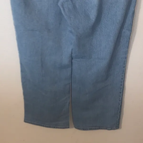 Old Navy Extra High Rise Sky Hi Wide Leg Jeans Secret Smooth Pockets - Image 6