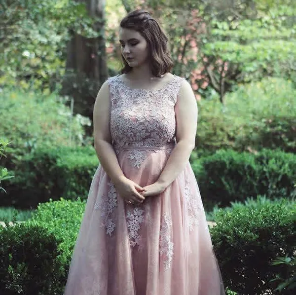 JJ's House Gorgeous Pink Formal Dress - Image 2