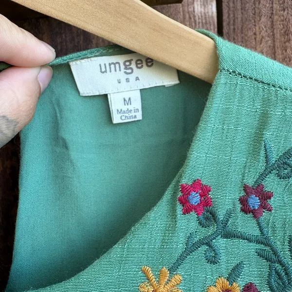 Umgee Bohemian Boho Green Embroidered Bell Sleeve Dress - Image 4