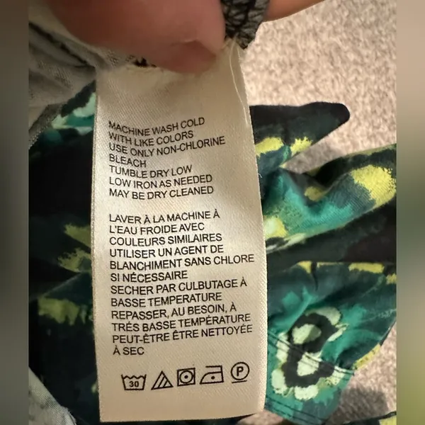 Free People Women's Give Me More Top like new size S short sleeves , puffy sleev - Image 5