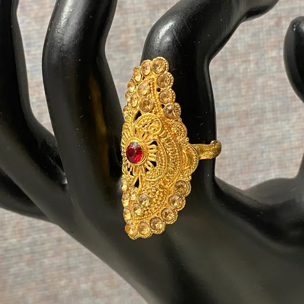 Vintage Ornate Wide Gold Tone Filigree Statement Ring Red Gemstone Adjustable - Image 5