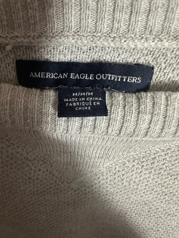 American Eagle Cream Knit Sweater Soft Lightweight Crewneck Casual Minimalist - Image 5