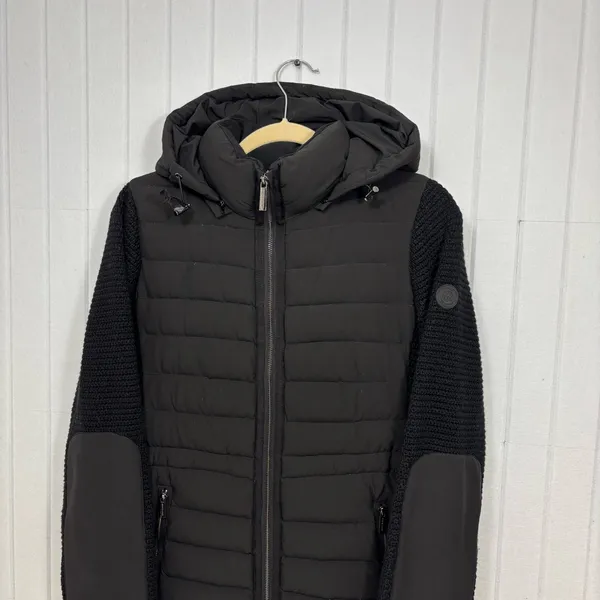 MICHAEL Michael Kors Ultra‎ light weight Black Puffer Jacket with Knit Sleeves M - Image 4